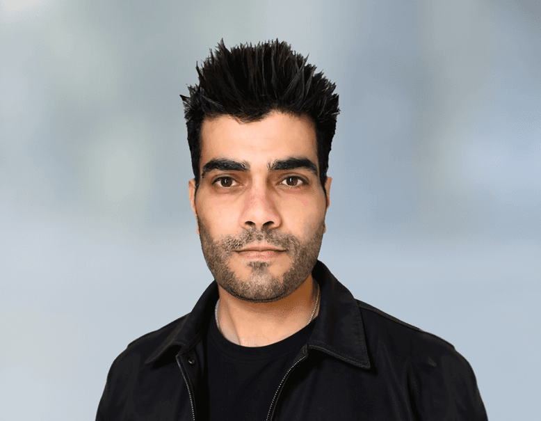 Nash Vazifdar